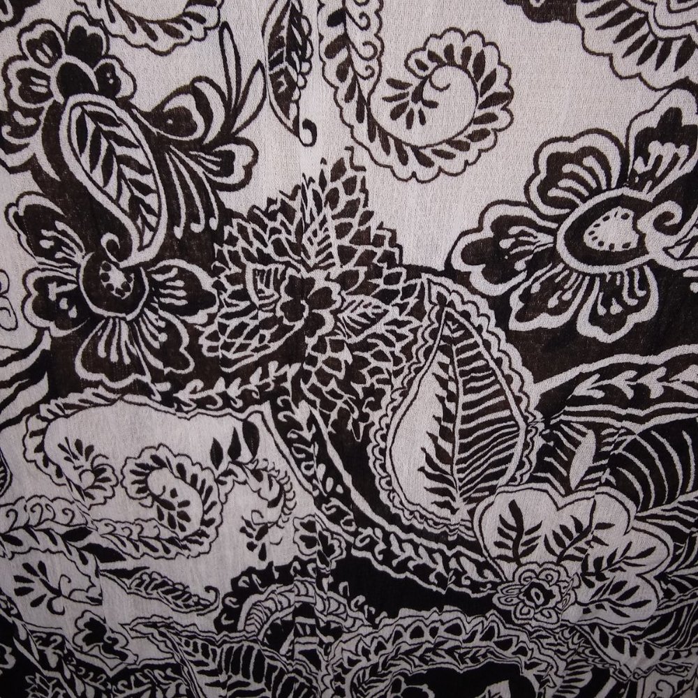 Studio 1940 Black and White Blouse - Picture 6 of 6